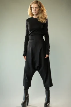 Pants><noscript><img data-lazyloaded=