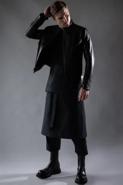 Pants><noscript><img data-lazyloaded=