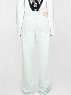 Jeans><noscript><img data-lazyloaded=