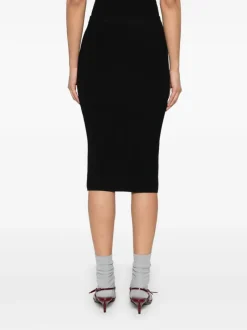 Skirts><noscript><img data-lazyloaded=