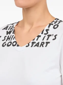 T-shirts><noscript><img data-lazyloaded=