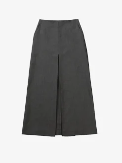 Skirts><noscript><img data-lazyloaded=