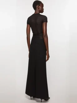 Skirts><noscript><img data-lazyloaded=