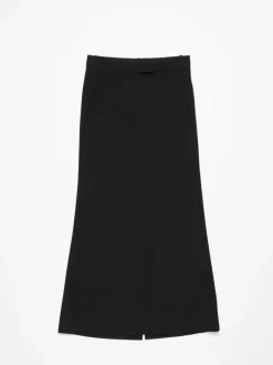 Skirts><noscript><img data-lazyloaded=